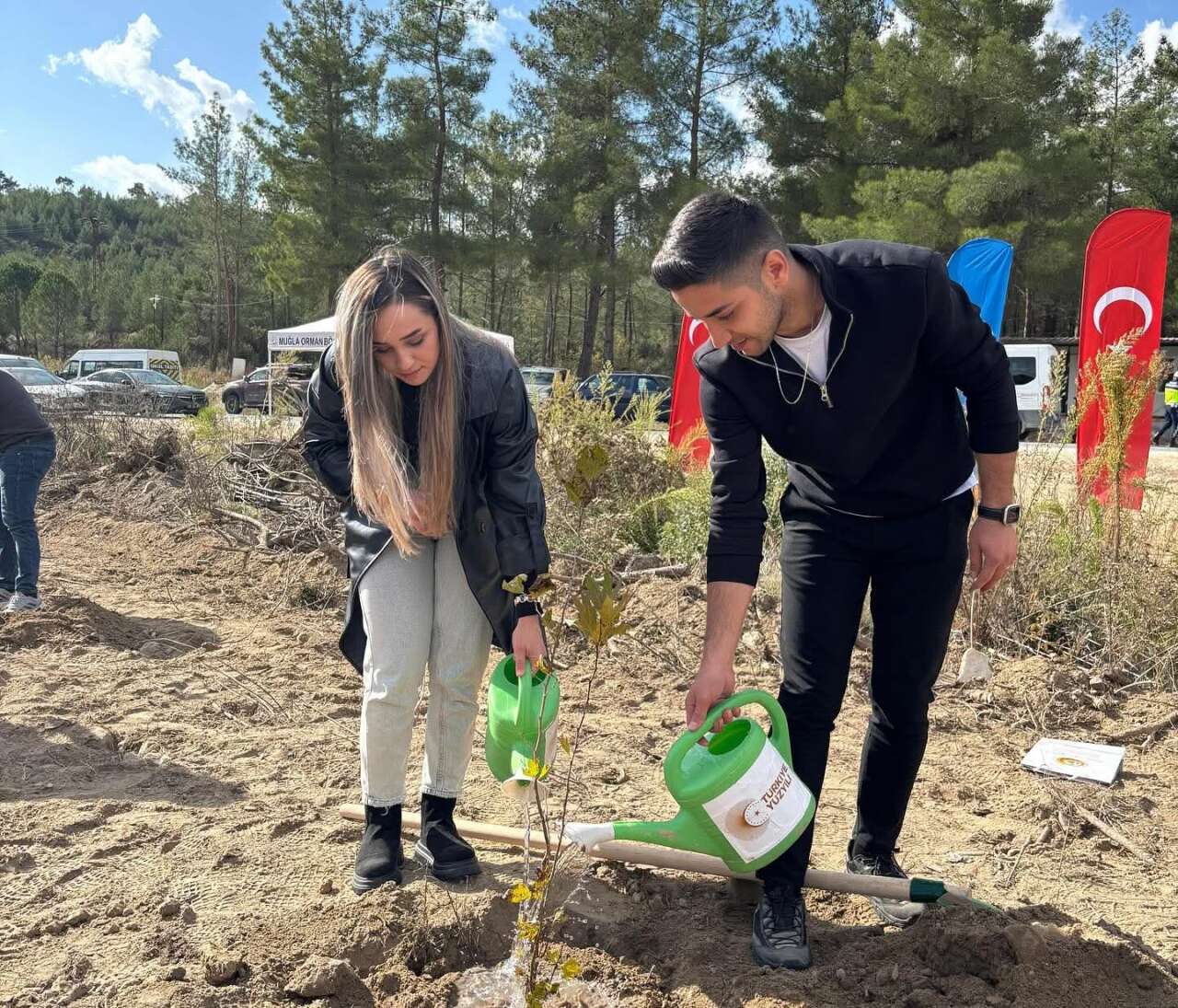 Kavaklıdere’de 11.11’de Anlamlı Buluşma: 11 Çift, “Ailem Bir Fidan” Diyerek Geleceğe Nefes Oldu 1